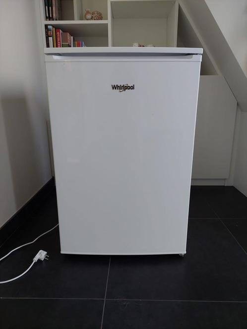 whirlpool tafel frigo met vriesvak ideaal voor studentenkot, Elektronische apparatuur, Koelkasten en IJskasten, Zo goed als nieuw