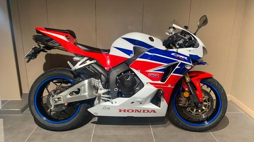 Honda CBR600RR !   HRC edition !!!, Motoren, Motoren | Honda, Bedrijf, Super Sport, meer dan 35 kW, 4 cilinders, Ophalen