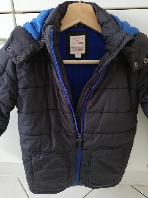 Zwarte winterjas Esprit maat 116 - 122, Kinderen en Baby's, Kinderkleding | Maat 116, Zo goed als nieuw, Ophalen of Verzenden