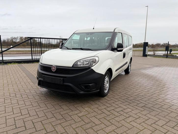 FIAT DOBLO - LICHTE VRACHT- DIESEL- 2017- 106.000KM- MANUEEL, Auto's, Fiat, Particulier, Doblo, ABS, Diesel, Euro 6, Berline, 5 deurs
