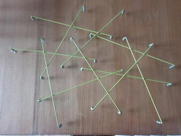 Foto of kaarten- houder in muntgroen metaal

42 cm x 52 cm
K beschikbaar voor biedingen