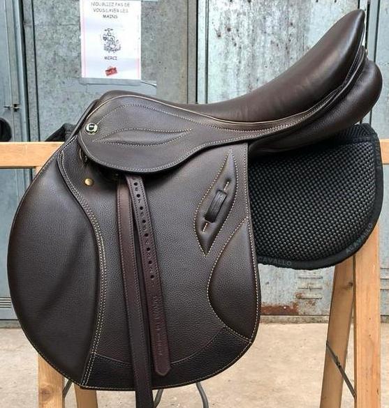 Selle d’obstacle stubben, Animaux & Accessoires, Chevaux & Poneys | Selles, Comme neuf, Obstacle, Enlèvement