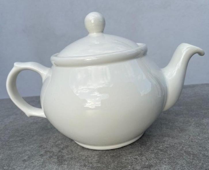 Royal Boch theepot 1,7l, Antiek en Kunst, Antiek | Keramiek en Aardewerk, Ophalen of Verzenden