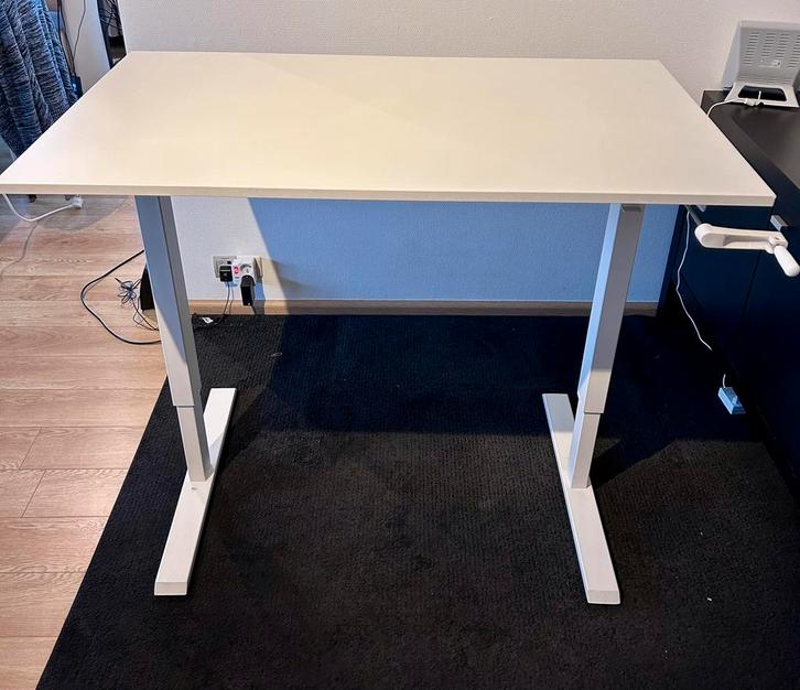 Office standing Desk/Bureaux, Huis en Inrichting, Bureaus, Zo goed als nieuw, Bureau, In hoogte verstelbaar, Ophalen