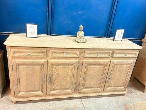 Dressoir met 4 deuren — 4 laden in geaerogommeerd eikenhout, Huis en Inrichting, Kasten | Dressoirs, Zo goed als nieuw, Eikenhout
