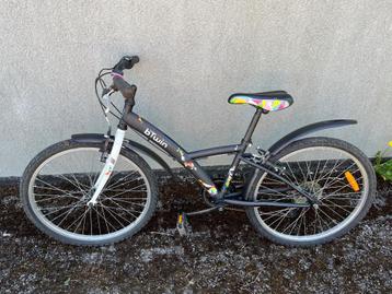 VTT b'twin 24 pouces 9-12ans beschikbaar voor biedingen