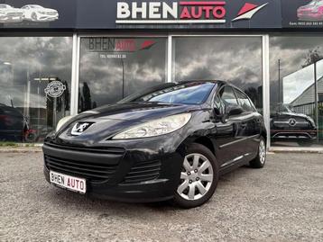 Peugeot 207 1.4i/CLIMATISATION/RADIO/TRES PROPRE (bj 2010) beschikbaar voor biedingen