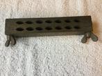 Antiek gereedschap uit apotheek ,mal voor pillen ,in brons, Antiquités & Art, Antiquités | Outils & Instruments, Enlèvement ou Envoi