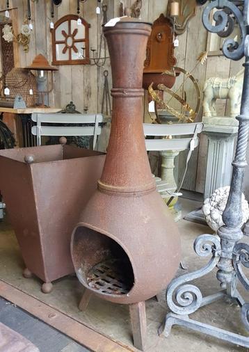 Grote gietijzeren tuinkachels terraskachels tuinhaarden beschikbaar voor biedingen