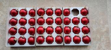 Kerstballen warm rood vintage, 35  stuks.  beschikbaar voor biedingen