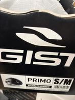 Gist helm nieuw, Enlèvement