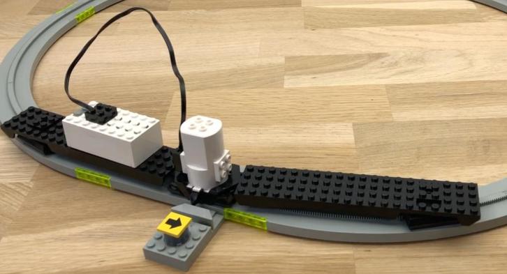 GEZOCHT Lego Monorail treintjes (onderdelen/compleet), Kinderen en Baby's, Speelgoed | Duplo en Lego, Gebruikt, Lego, Ophalen of Verzenden