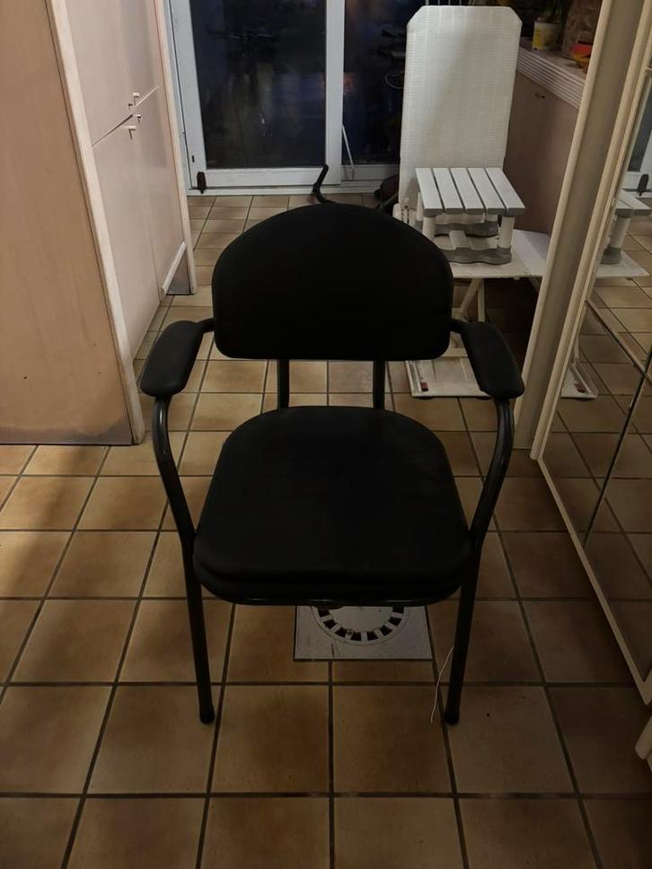 Toiletstoel vermeiren, Huis en Inrichting, Stoelen, Zo goed als nieuw, Ophalen of Verzenden