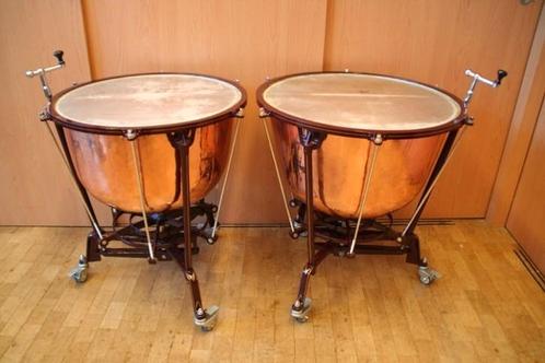 Recherché : set de timbales kurbel, Musique & Instruments, Percussions, Utilisé, Autres types, Enlèvement ou Envoi