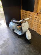Vespa V5A  49CC BJ 1966, Fietsen en Brommers, Ophalen, Overige modellen, 49 cc, 3 versnellingen