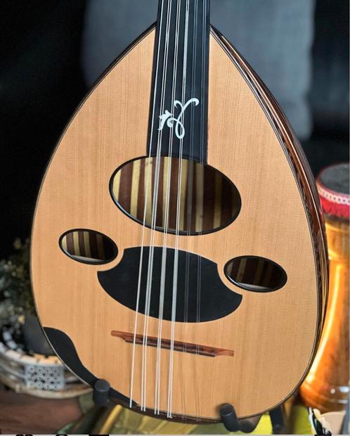 Oud. Luit. Lute. Luth. Oed. Aoud, Musique & Instruments, Instruments à corde | Guitares | Acoustiques, Comme neuf, Enlèvement ou Envoi