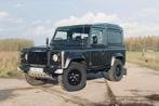 Defender 90 TD5 SE \ 3 zitplaatsen \ Lichte vracht, Auto's, 90 kW, Stof, Zwart, 2495 cc