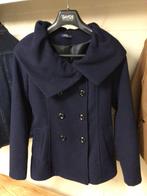 Lot de 48 vêtements small, Ophalen