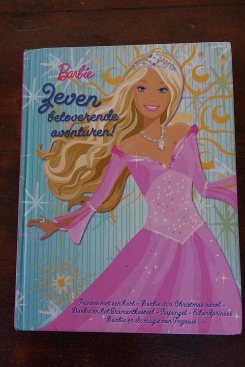 Boek Barbie zeven betoverende verhalen, Livres, Livres pour enfants | Jeunesse | Moins de 10 ans, Utilisé, Contes (de fées), Enlèvement ou Envoi