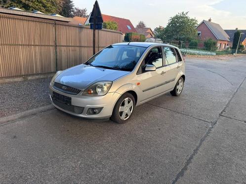 Ford Fiesta 1.3 benz - 2006 - 113d km - Airco, Auto's, Ford, Bedrijf, Te koop, Airbags, Airconditioning, Benzine, Handgeschakeld