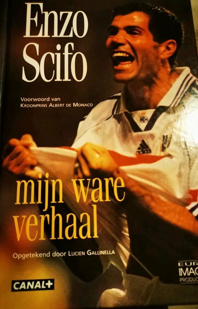 Enzo scifo, mijn ware verhaal, Boeken, Sportboeken, Zo goed als nieuw, Balsport, Ophalen of Verzenden