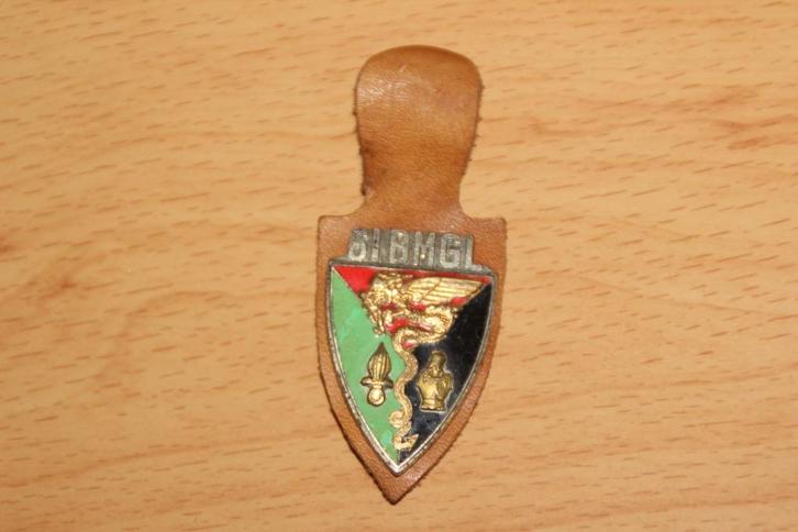 FR vreemdelingenlegioen Borsthanger 61 BMGL, Verzamelen, Militaria | Algemeen, Landmacht, Embleem of Badge, Verzenden