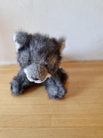 hondje knuffel Howlie beschikbaar voor biedingen