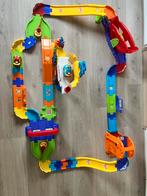 Circuit de course pouvant accueillir jusqu'à 4 voitures, Enfants & Bébés, Jouets | Vtech, Enlèvement ou Envoi, Utilisé, 2 à 4 ans