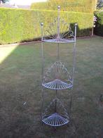 etagere voor in de tuin, Ophalen