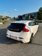 Volvo V40 T3 RDesign, Auto's, Voorwielaandrijving, 4 cilinders, 1969 cc, 1507 kg