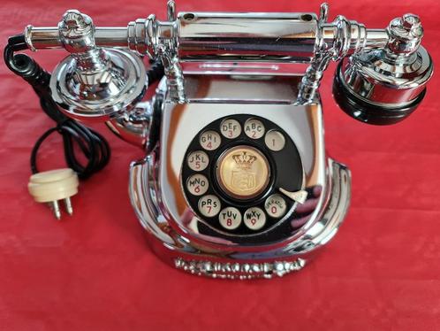 Telefoon met draaischijf - Japan, Telecommunicatie, Vaste telefoons | Niet Draadloos, Zo goed als nieuw, Met draaischijf, Ophalen of Verzenden