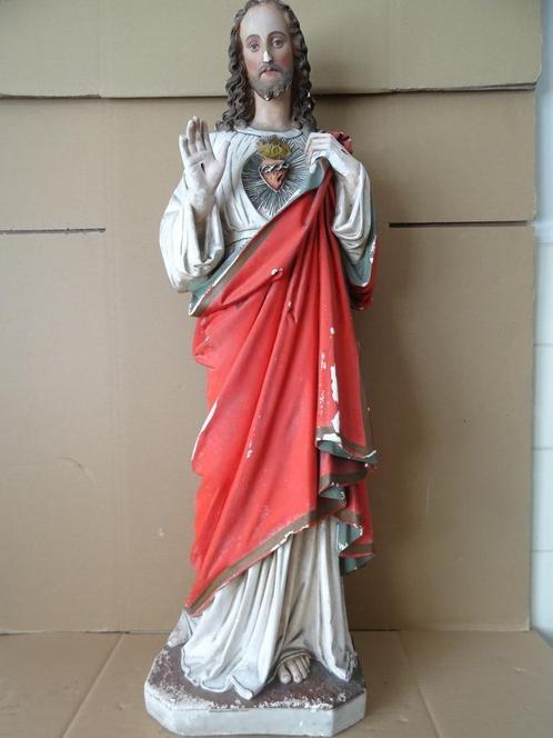 Groot antiek Jezusbeeld Heilig Hart 84cm Afhaalprijs 59 euro, Antiek en Kunst, Antiek | Religieuze voorwerpen, Ophalen of Verzenden