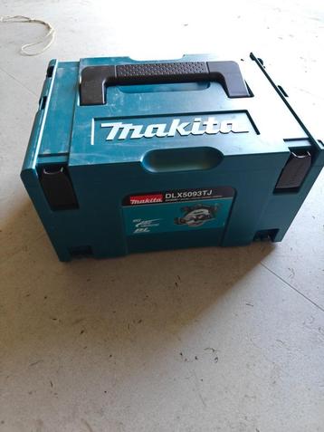 Makita DHS680 beschikbaar voor biedingen