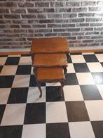 Louis XV bijzettafeltjes, Ophalen