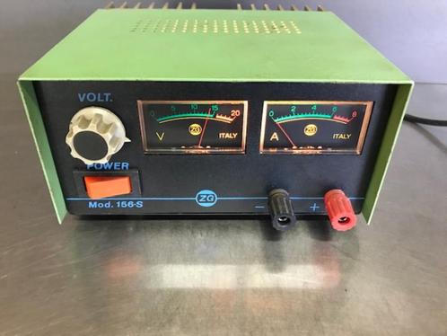 Zetagi 156-S Voeding 13.8 volt 6-8 Amp  27mc, Telecommunicatie, Zenders en Ontvangers, Gebruikt, Zender en Ontvanger, Ophalen