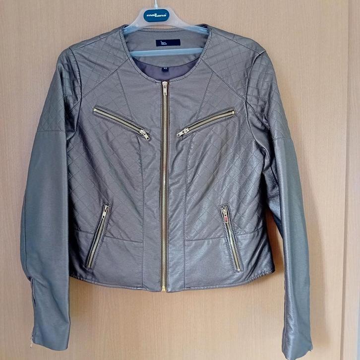 Veste perfecto brun doré taille 42 "Signe nature ", Vêtements | Femmes, Vestes | Été, Neuf, Taille 42/44 (L), Brun, Enlèvement ou Envoi