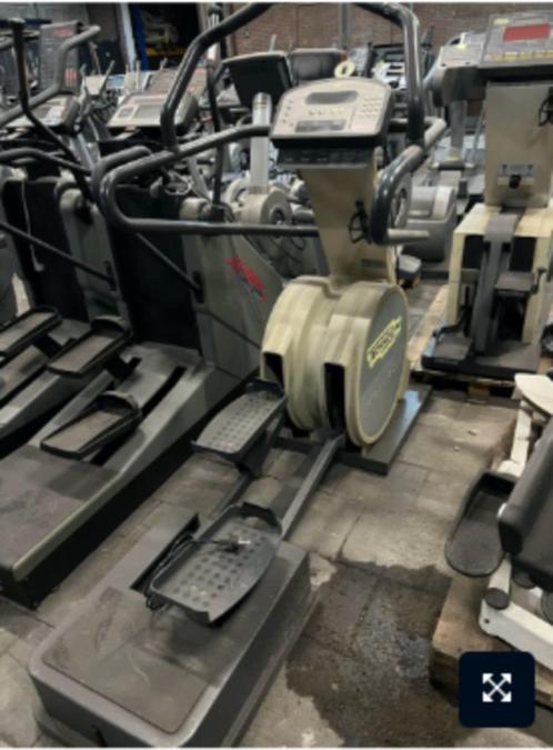 Technogym Rotex 600 XT Pro Crosstrainer, Sport en Fitness, Fitnessmaterialen, Gebruikt, Armen, Benen, Borst, Buik, Rug, Ophalen of Verzenden