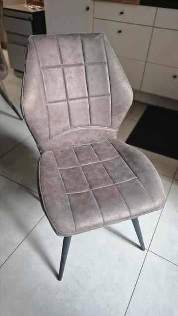 Stoelen Crack (6x) beschikbaar voor biedingen
