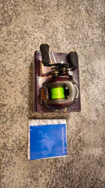 Moulinet Shishamo luxurious Baitcasting  beschikbaar voor biedingen