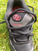 Schoenen met wieltjes merk Heelys maat 34, Ophalen, Schoenen
