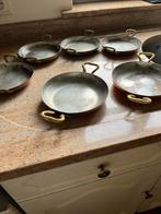 Koperen pannetjes, Ophalen