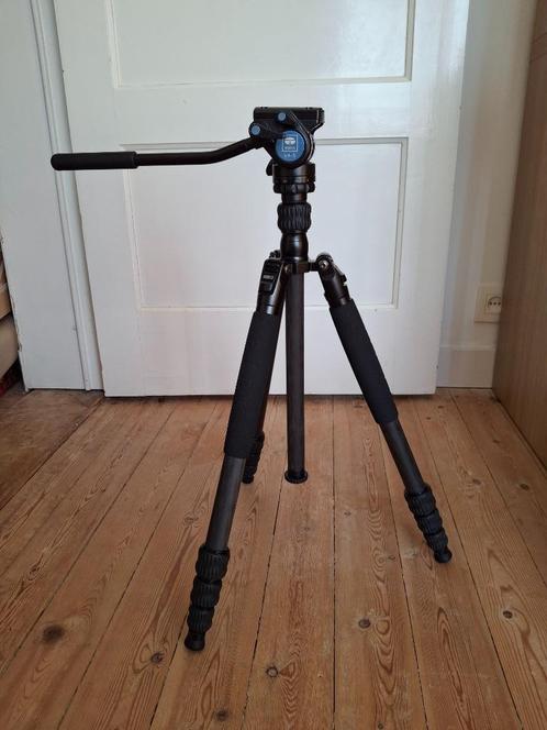 Sirui VC Traveller carbon statief met VA-5 videokop, Audio, Tv en Foto, Fotografie | Statieven en Balhoofden, Zo goed als nieuw