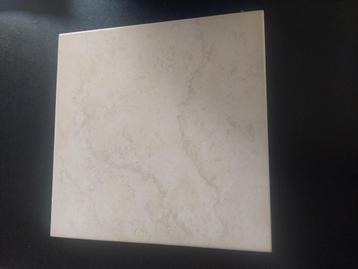 marmer-look keramische tegels 30x30x0.5 beschikbaar voor biedingen