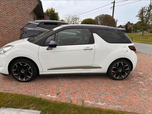 DS 3 in goede staat  jaar 2013  km 45901, Auto's, DS, Particulier, DS 3, ABS, Adaptive Cruise Control, Airbags, Airconditioning