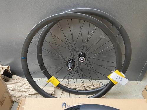 GLOEDNIEUW wielset Shimano carbon, Fietsen en Brommers, Fietsonderdelen, Nieuw, Racefiets, Wiel, Ophalen