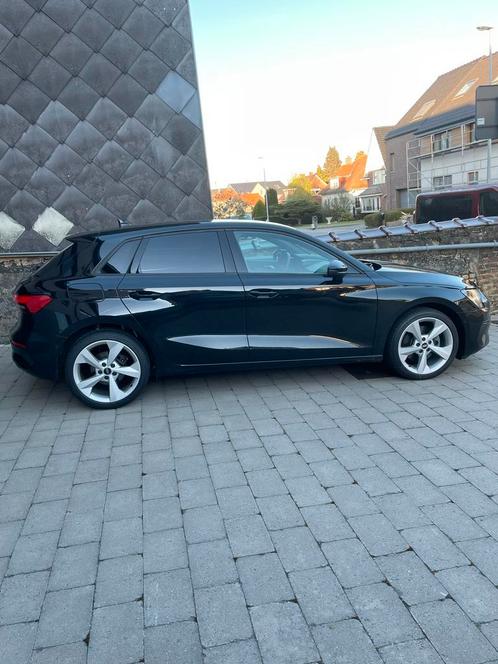 Audi A3 Sportback 37800km. Benzine. Onderhoudsboekje Audi, Auto's, Audi, Particulier, A3, Benzine, Euro 6, 5 deurs, Zwart, Zwart