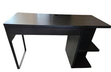 Ikea bureau micke kleur zwart beschikbaar voor biedingen