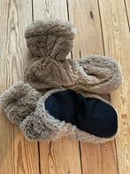 Chaussons chauffants (taille 38), Ophalen, Zo goed als nieuw, Beige