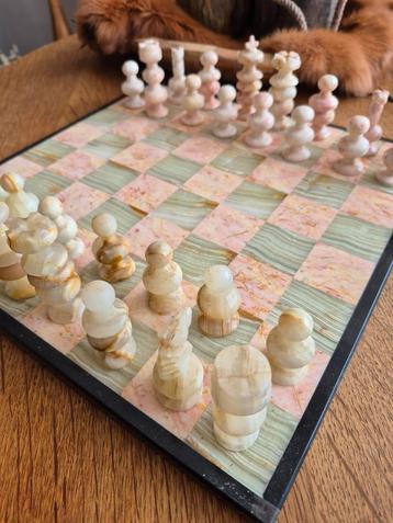 Vintage schaakspel onyx marmer 34 x 34 cm beschikbaar voor biedingen
