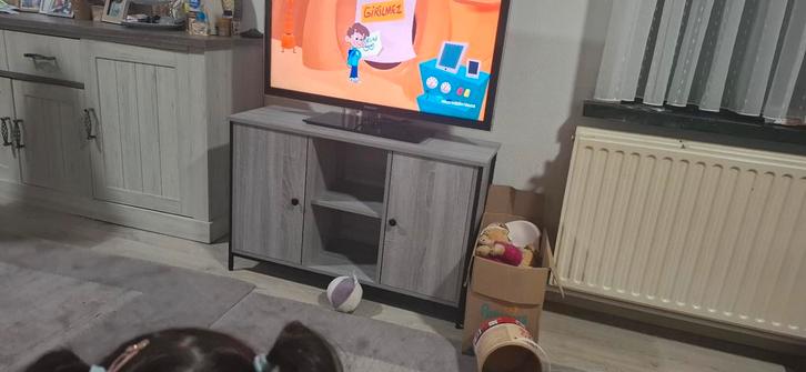 Tv kast meubel, Huis en Inrichting, Kasten | Dressoirs, Nieuw, 50 tot 100 cm, 25 tot 50 cm, Met deur(en), Overige houtsoorten